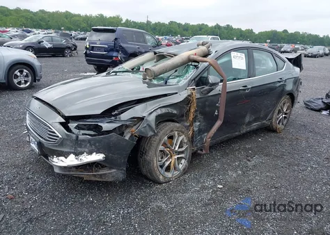 2017 Ford Fusion Se z USA, uszkodzony, nr VIN 3FA6P0H78HR282249